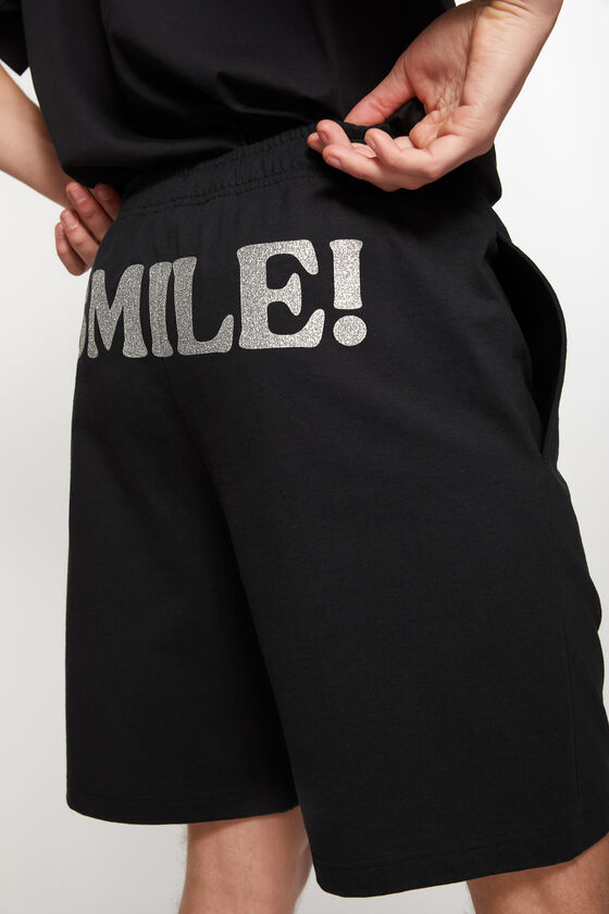 (image for) Responsive Printed sweat shorts